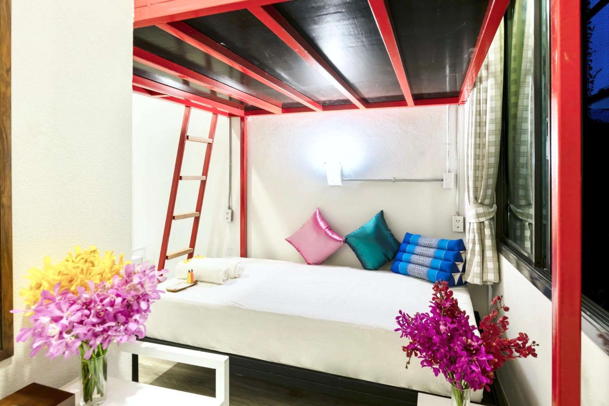 Red Door Heritage Hotel Бангкок Екстер'єр фото